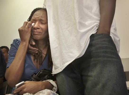LAPD civilian commission overrules chief, calls shooting wrong